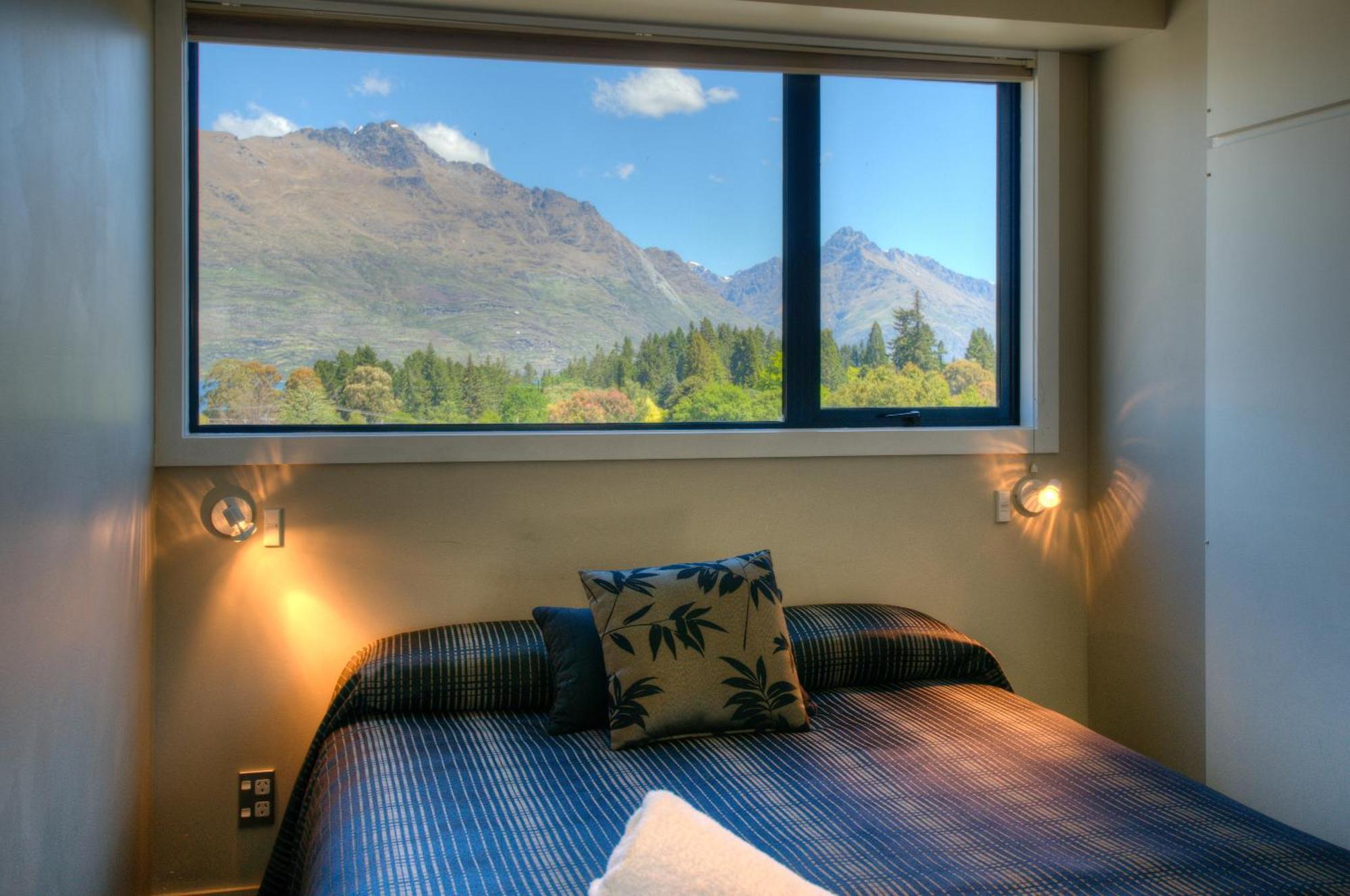 Four Seasons Motel Queenstown Buitenkant foto