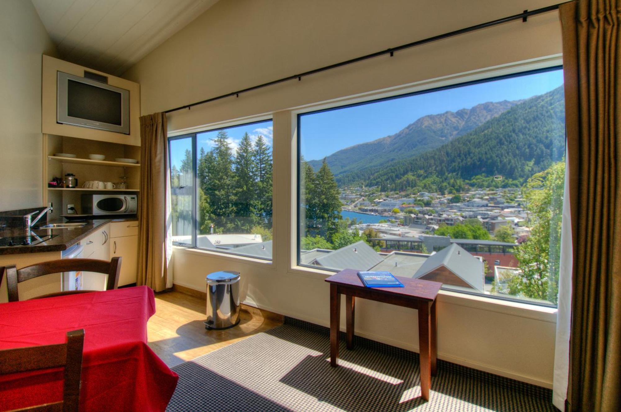 Four Seasons Motel Queenstown Buitenkant foto