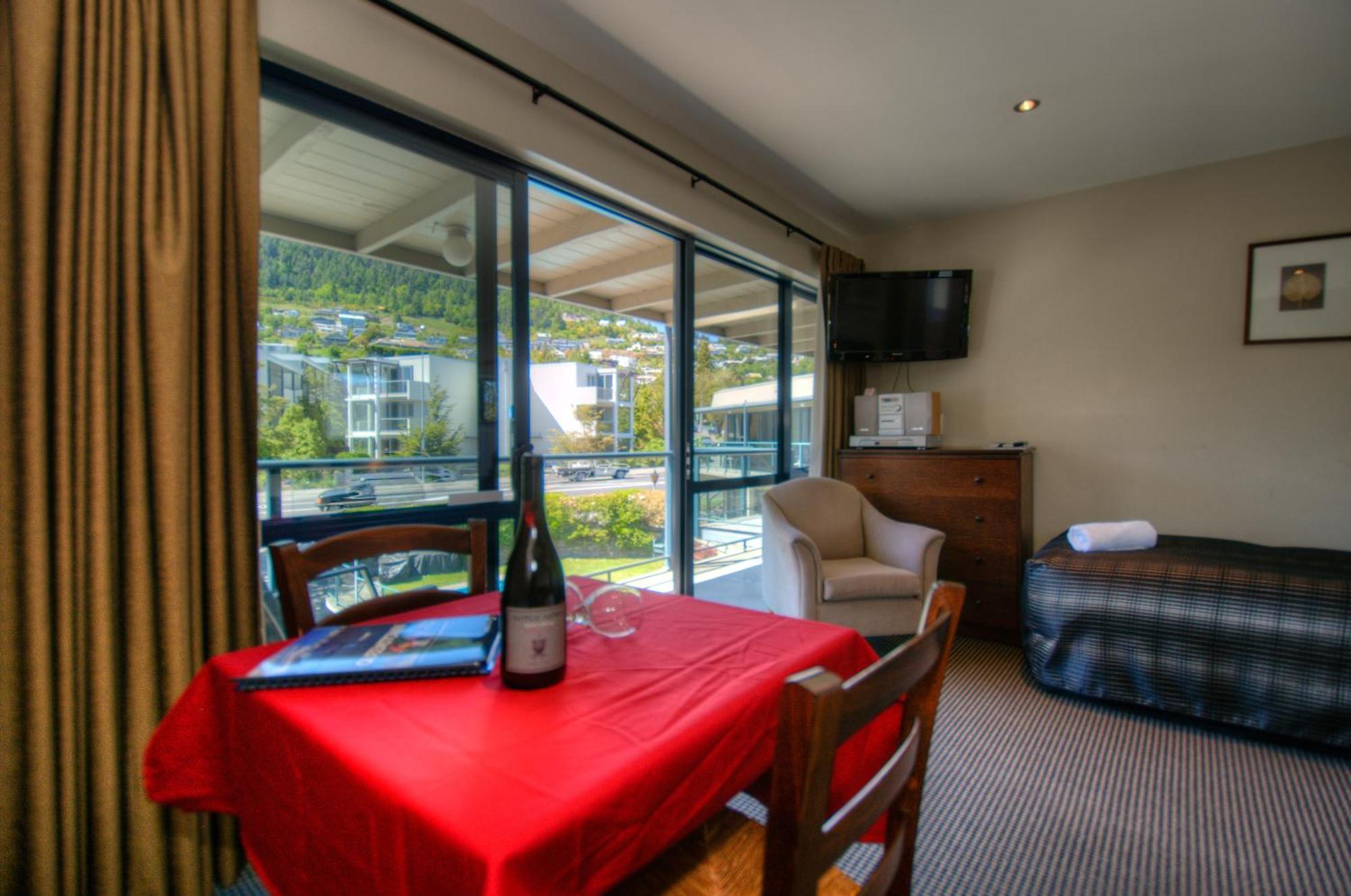 Four Seasons Motel Queenstown Buitenkant foto